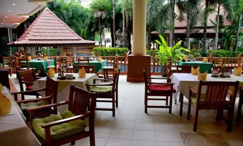 هتل بامنبوری ریزورت اند اسپا پوکت